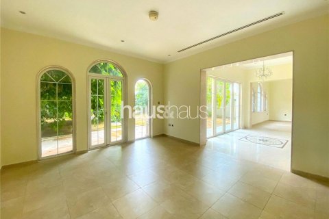 Vila v Jumeirah Park, Dubai, SAE 3 ložnice, 285 m² Č.: 626851 - fotografie 2