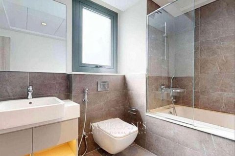 Vilë në Al Furjan, Dubai, Emiratet e Bashkuara Arabe 4 dhoma gjumi, 462.7 m2. № 545663 - Foto 12