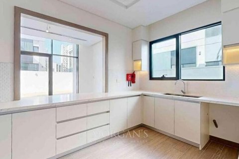 Vilë në Al Furjan, Dubai, Emiratet e Bashkuara Arabe 4 dhoma gjumi, 462.7 m2. № 545663 - Foto 38