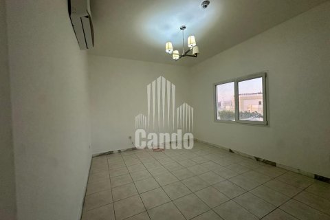 Villa sa Al Barsha, Dubai, UAE 5 silid-tulugan, 464.5 sq.m. № 552562 - larawan 6