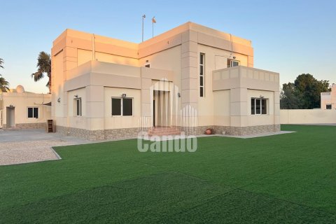 Villa sa Al Barsha, Dubai, UAE 5 silid-tulugan, 464.5 sq.m. № 552562 - larawan 3