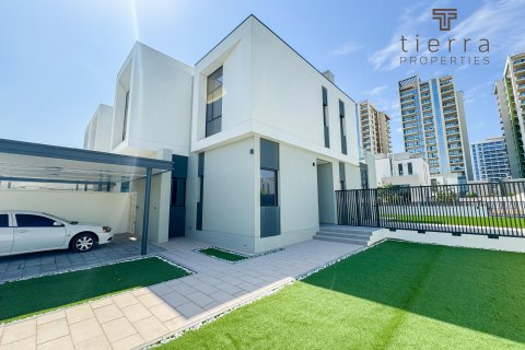 Villa in Al Furjan, Dubai, VAE 4 slaapkamers, 336 vr.m. nr 574866