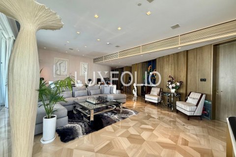 Apartment i Palm Jumeirah, Dubai, UAE 3 soveværelser, 452 kvm № 628001