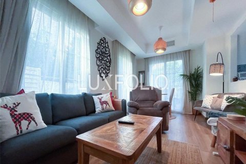 Villa till försäljning i The Springs, Dubai, UAE 2 sovrum, 251 kvm Nr. 628006 - fotografi 2