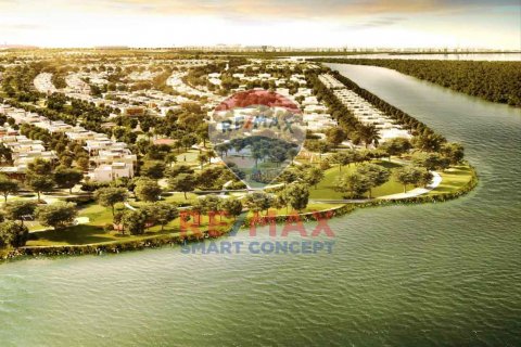 Land on the Yas Island, Abu Dhabi, UAE 1032.8 sq.m. № 569361 - photo 4