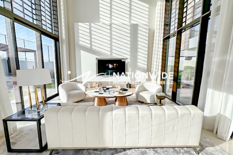 Müüa villa asukohaga Abu Dhabi, AÜE: 4 magamistoaga, 465 m² Nr 588954 - pilt 8