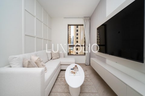 Jumeirah Beach Residence, Dubai, BAE’de satılık daire 1 oda, 66 m&sup2; No 627796 - fotoğraf 2