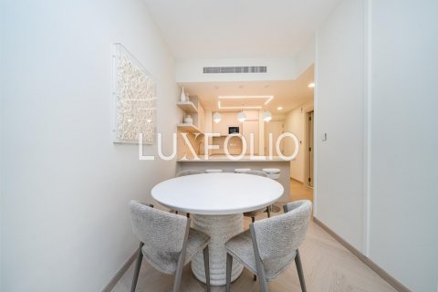 Jumeirah Beach Residence, Dubai, BAE’de satılık daire 1 oda, 66 m&sup2; No 627796 - fotoğraf 9