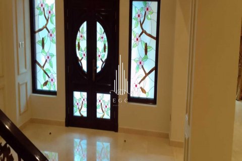 Villa in vendita a Al Bateen, Abu Dhabi, EAU 6 camere da letto, 1800 mq. № 577281 - foto 6