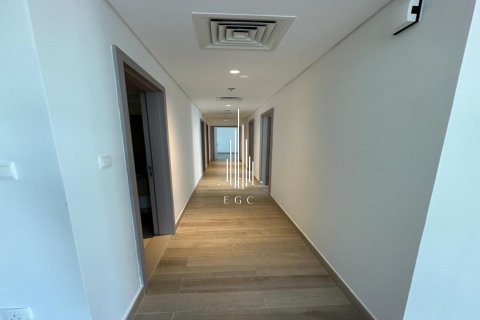 Apartment til salg i Yas Island, Abu Dhabi, UAE 3 soveværelser, 130.7 kvm № 577285 - foto 9