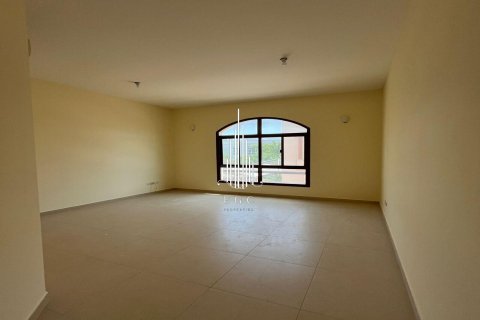 Khalifa City, Abu Dhabi, संयुक्त अरब अमीरात में विला, 5 बेडरूम, 434.7 वर्ग मीटर, संख्या 577287 - फ़ोटो 4