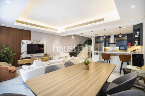 Таунхаус в Al Furjan, Дубай, ОАЭ 3 спальни, 294м2 № 625647