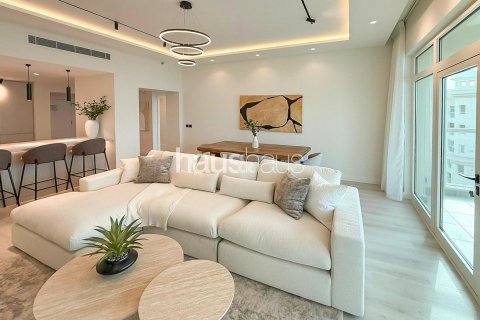 Apartment til salg i Palm Jumeirah, Dubai, UAE 2 soveværelser, 144 kvm № 625583 - foto 10