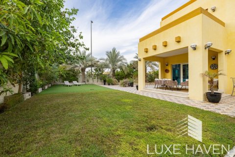 Vilë në Jumeirah Park, Dubai, Emiratet e Bashkuara Arabe 3 dhoma gjumi, 327.67 m2. № 353873 - Foto 24