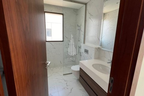 Vila di Abu Dhabi, UAE 4 bilik tidur, 721.9 meter persegi № 550723 - foto 17