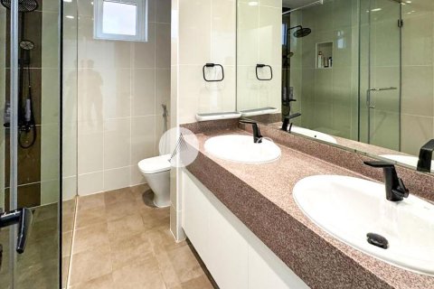 Villa para arrendamento em Dubai, EAU 4 quartos, 468.7 m2 № 585672 - foto 17