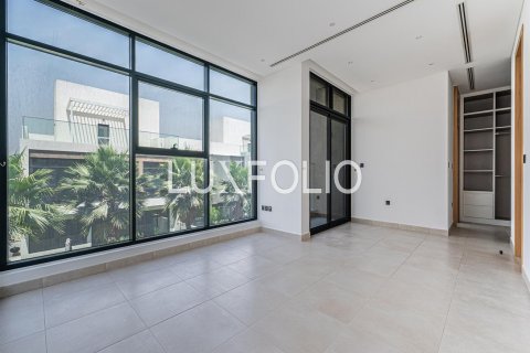 Rumah bandar di Jumeirah Golf Estates, Dubai, UAE 4 bilik tidur, 322 meter persegi № 627631 - foto 17