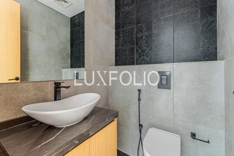 Rumah bandar di Jumeirah Golf Estates, Dubai, UAE 4 bilik tidur, 322 meter persegi № 627631 - foto 7