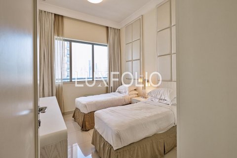 Apartament de vânzare în Downtown Dubai (Downtown Burj Dubai), Dubai, EAU 3 dormitoare, 141 mp.  №627627 - poză 10