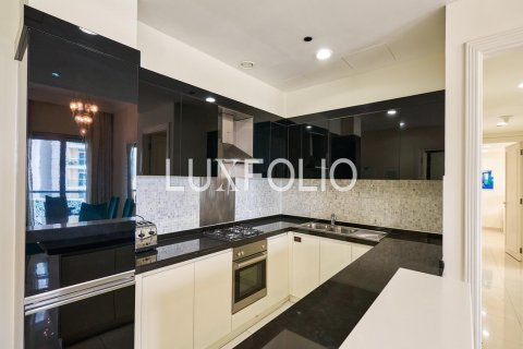 Apartament de vânzare în Downtown Dubai (Downtown Burj Dubai), Dubai, EAU 3 dormitoare, 141 mp.  №627627 - poză 3