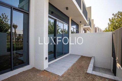 Stadthaus in Arabian Ranches 3, Dubai, VAE: 3 Schlafzimmer, 180 m2 Nr. 628015