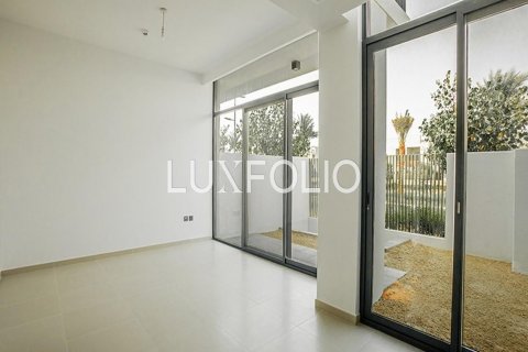 Kuća u nizu u Arabian Ranches 3, Dubai, UAE 3 spavaćih soba, 180 m2 Br. 628015 - fotografija 3