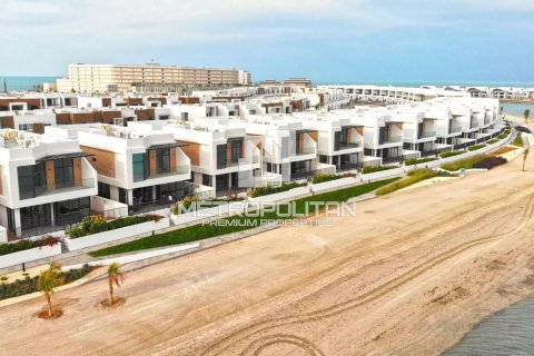 Villetta a schiera in vendita a Mina Al Arab, Ras Al Khaimah, EAU 3 camere da letto, 237 mq. № 591936 - foto 4
