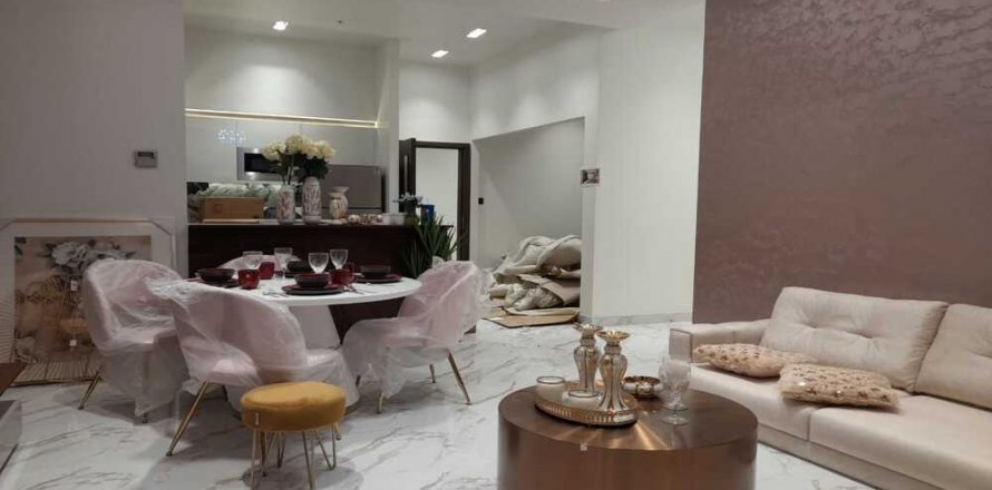 Leilighet i Al Furjan, Dubai, Emiratene 2 soverom, 122.725 kvm nr. 136009