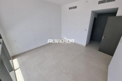 Apartment in Downtown Dubai (Downtown Burj Dubai), Dubai, UAE 3 bedrooms, 151 sq.m. № 138030 - photo 3