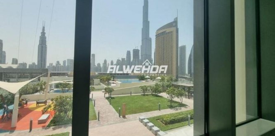 Apartment in Downtown Dubai (Downtown Burj Dubai), Dubai, UAE 3 bedrooms, 151 sq.m. № 138030