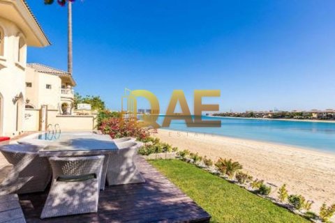Villa à vendre à  Palm Jumeirah, Dubai, EAU 6 chambres, 1254.191 m2 № 133906 - photo 4