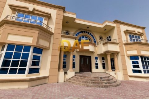Vilă în Al Twar, Dubai, EAU 6 dormitoare, 19600 mp.  №134933