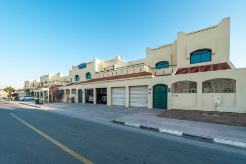 Huvila Umm Suqeim, Dubai, Arabiemiraatit 3 makuuhuonetta, 2600 m2 № 133003 - kuva 9