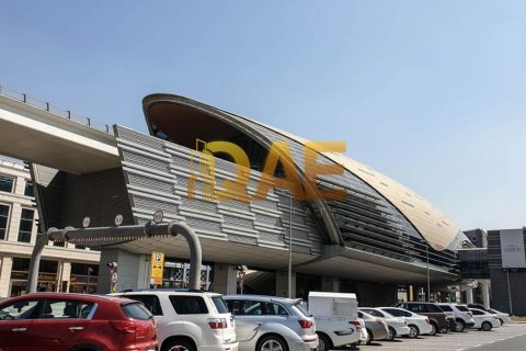 Terreno en venta en Al Garhoud, Dubai, EAU 1393.546 m2 № 133569 - foto 8