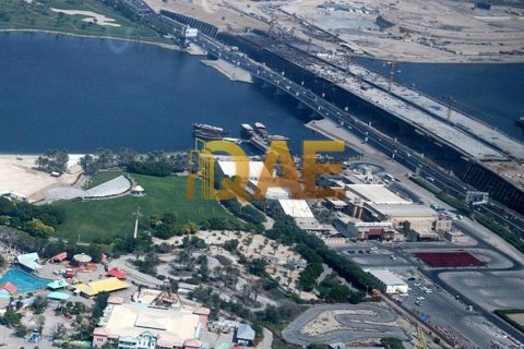 Terreno en venta en Al Garhoud, Dubai, EAU 1393.546 m2 № 133569 - foto 4