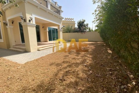 Вилла Jumeirah Park, Дубай, БАӘ-да 4 жатын бөлмелер, 5550 м² № 134922 - фото 17