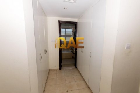 Vila u Al Twar, Dubai, UAE 6 spavaćih soba, 19600 m2 Br. 134933 - fotografija 3