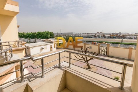 Vila u Al Twar, Dubai, UAE 6 spavaćih soba, 19600 m2 Br. 134933 - fotografija 12