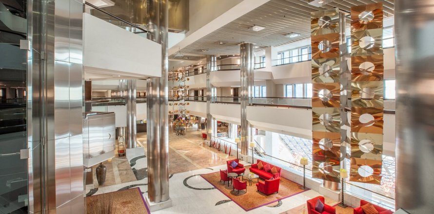 Apar-hotel în Deira, Dubai, EAU 1699.94 mp.  №133902