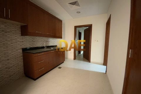 ویلا برای فروش در  The Marina، Abu Dhabi، امارات متحده عربی  6 خوابه ، 7696 متر مربع ، شماره 134924 - تصویر 18