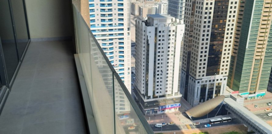 Apartment sa Sheikh Zayed Road, Dubai, UAE 2 silid-tulugan, 160.629 sq.m. № 133002