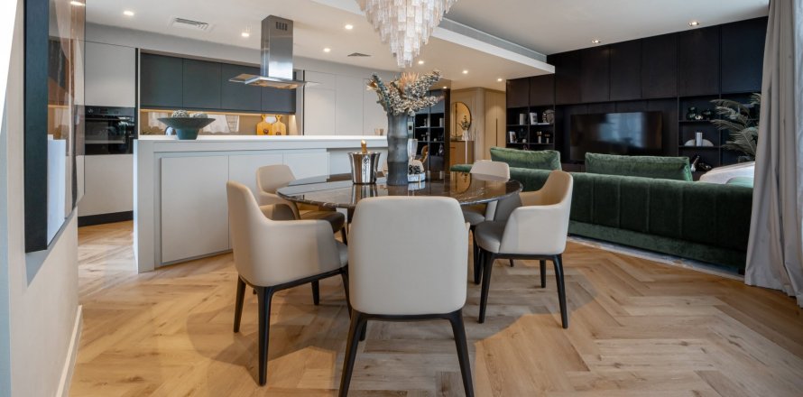 Apartamento en Bluewaters, Dubai, EAU 3 dormitorios, 194 m² № 551499