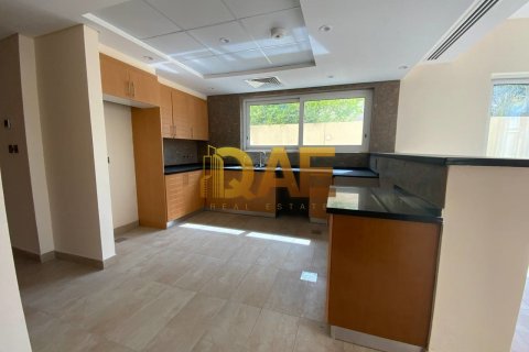 Вилла Jumeirah Park, Дубай, БАӘ-да 4 жатын бөлмелер, 5550 м² № 134922 - фото 8