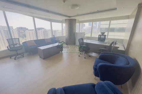 Office til leje i Sheikh Zayed Road, Dubai, UAE 2633 kvm № 294454 - foto 4