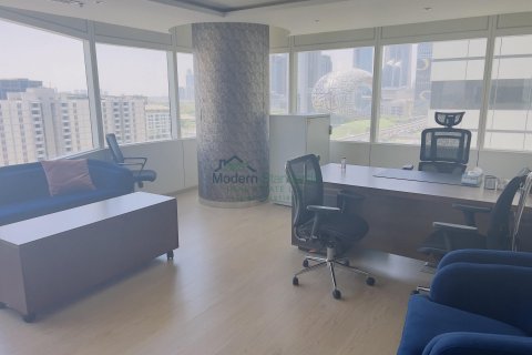 Office til leje i Sheikh Zayed Road, Dubai, UAE 2633 kvm № 294454 - foto 3