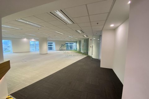 Oficina en Sheikh Zayed Road, Dubai, EAU 5640 m² № 294451