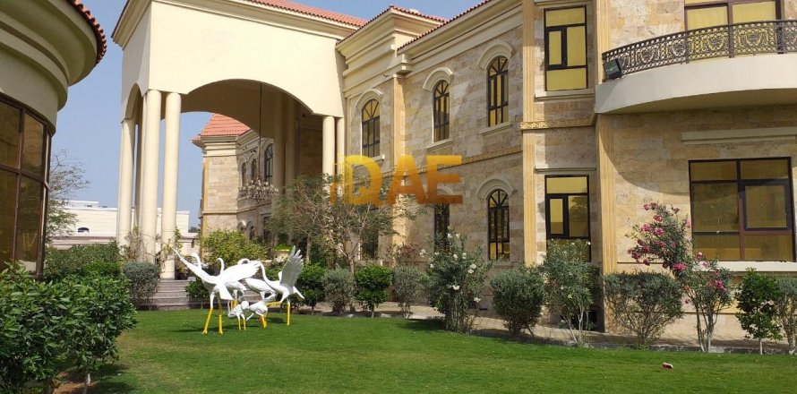 Villa asukohaga Al Twar, Dubai, AÜE: 16 magamistoaga, 40000 m² Nr 134931