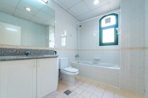 Huvila Umm Suqeim, Dubai, Arabiemiraatit 3 makuuhuonetta, 2600 m2 № 133003 - kuva 4