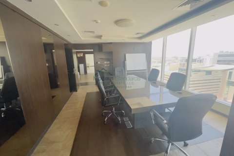 Office til leje i Sheikh Zayed Road, Dubai, UAE 2633 kvm № 294454 - foto 21
