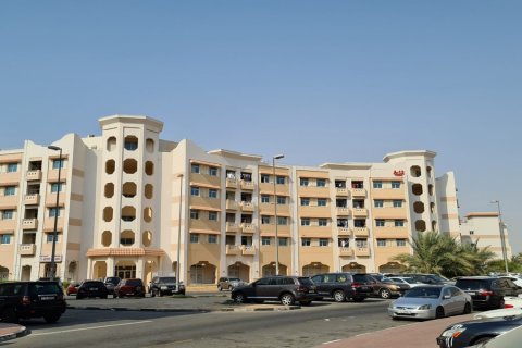 Rakennus International City, Dubai, Arabiemiraatit 16580 m2 № 134100 - kuva 4